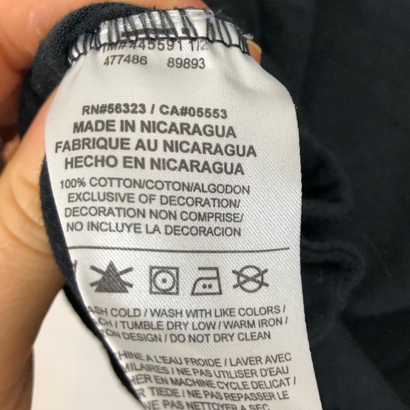 The Nike Tee Athletic Cut Scoop Neck T-Shirt Sz S - Picture 5 of 5